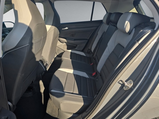 Volkswagen Golf 1.5 TSI Golf VIII IQ.Drive