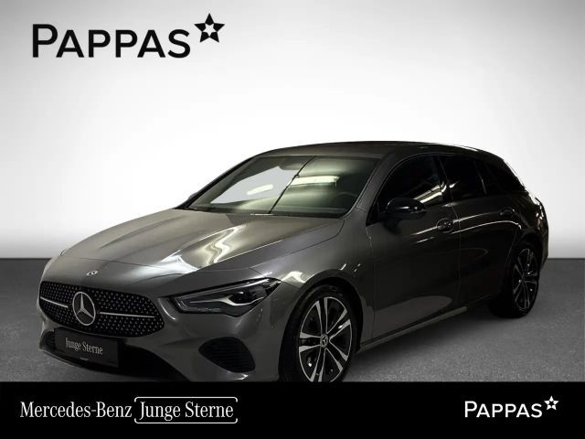 Mercedes-Benz CLA 200 CLA 200 d Shooting Brake