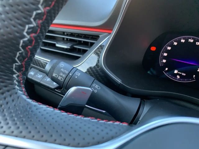 Renault Arkana Hybrid RS