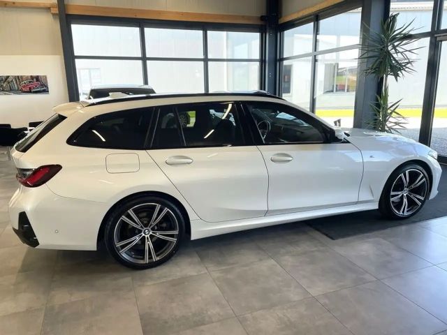 BMW 320 320d M-Sport Touring xDrive