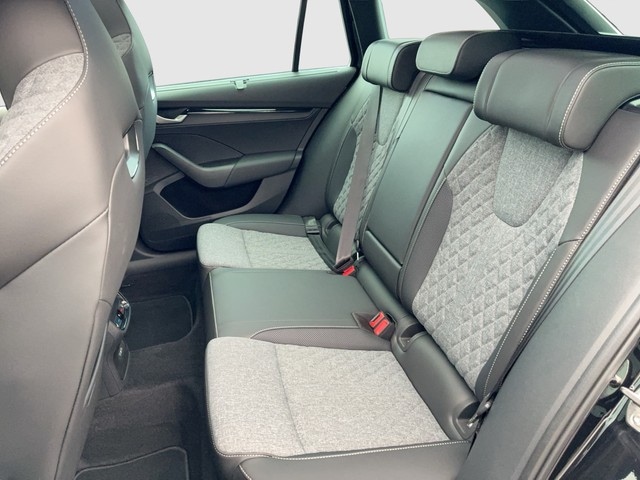 Skoda Octavia 2.0 TDI Combi Sportline