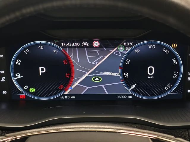 Skoda Karoq 2,0 TDI DSG, Standheizung, LED, NAVI,