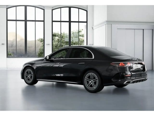 Mercedes-Benz E 220 AMG Line E 220 d Sedan