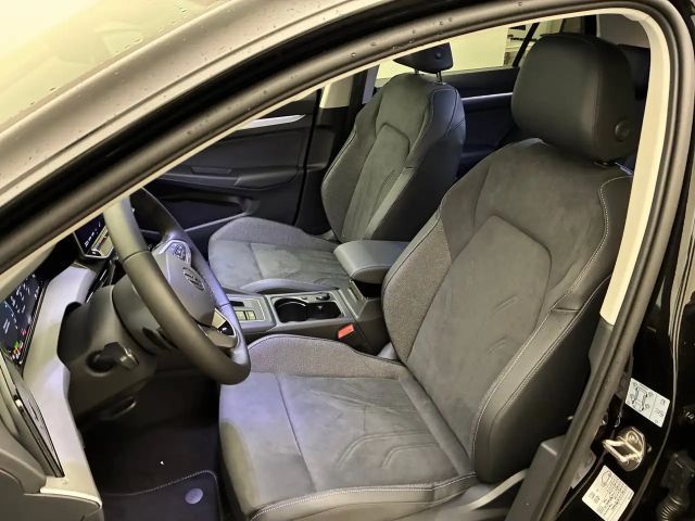 Volkswagen Golf DSG eHybrid