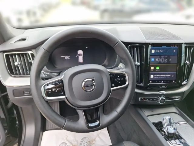 Volvo XC60 Dark Plus