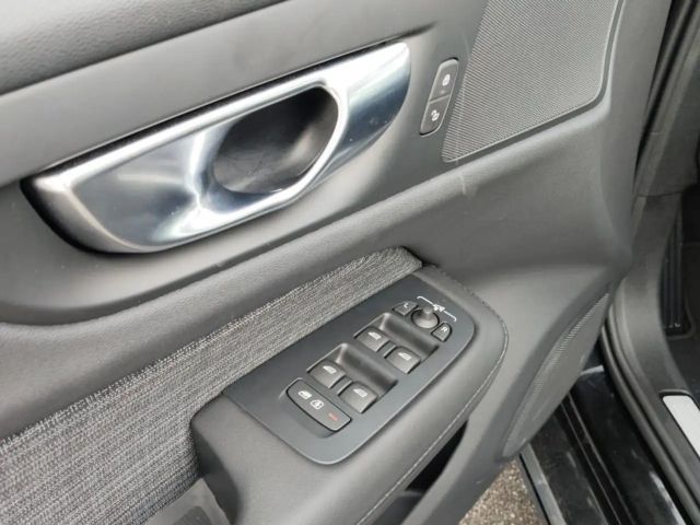 Volvo V60 Core Geartronic