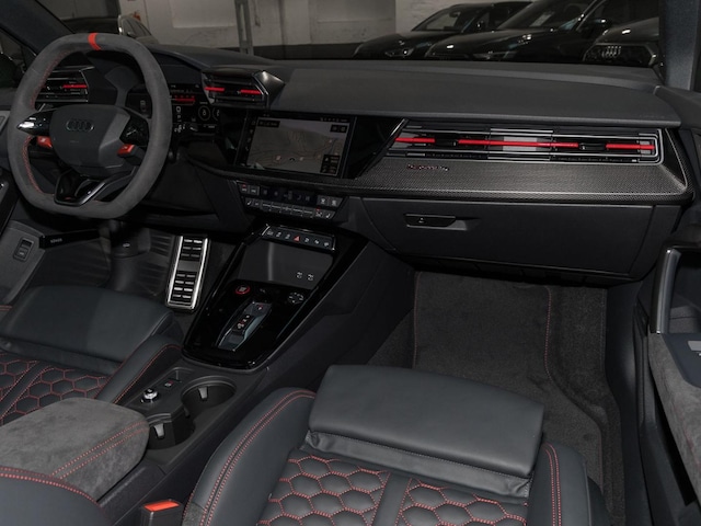 Audi RS3 Quattro S-Tronic Sedan