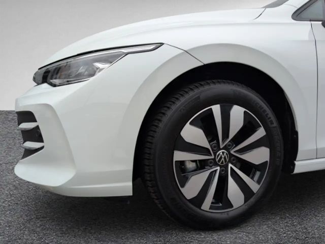 Volkswagen Golf 1.5 TSI Golf VIII