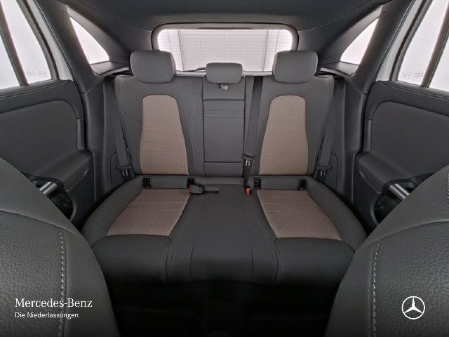 Mercedes-Benz EQA 300 4MATIC