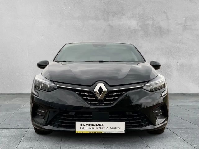 Renault Clio E-Tech Hybrid Intens