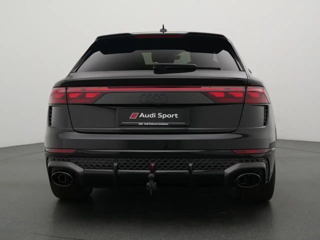 Audi RS Q8 Performance