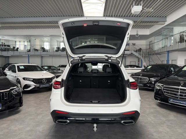 Mercedes-Benz GLC 200 4MATIC AMG Line Premium