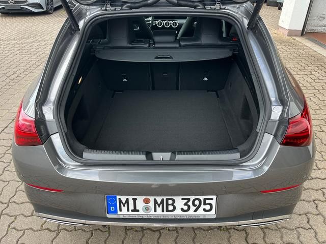 Mercedes-Benz CLA 180 AMG Line Shooting Brake