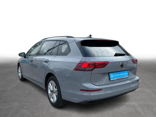 Volkswagen Golf 1.0 TSI Variant