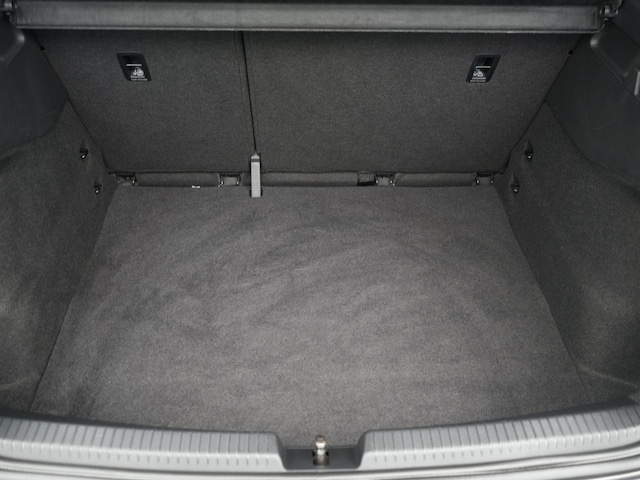 Cupra Born Born  PANO LED KLIMA PORT NAVI PDC