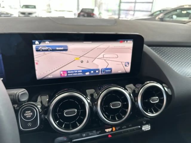 Mercedes-Benz GLA 200 Progressive