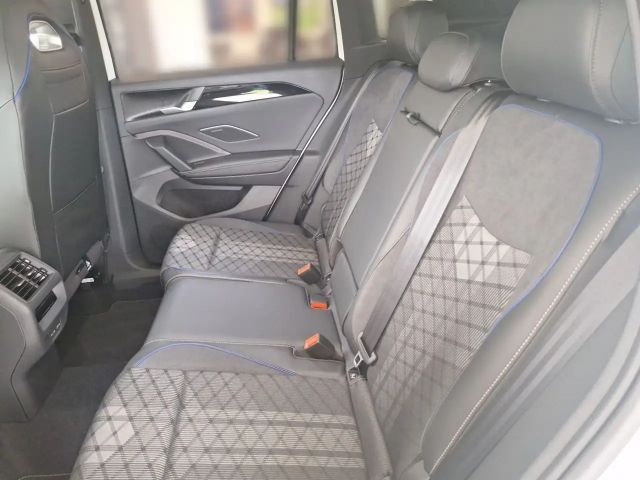 Volkswagen Tiguan 4Motion R-Line