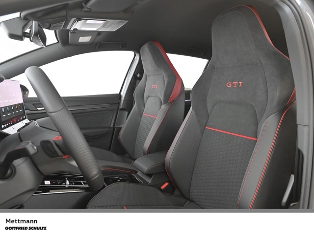 Volkswagen Golf 2.0 TSI DSG GTI