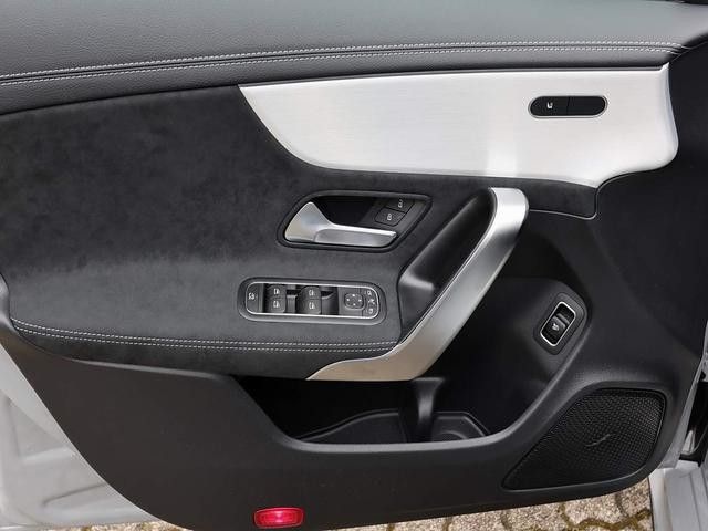 Mercedes-Benz CLA 180 Coupé