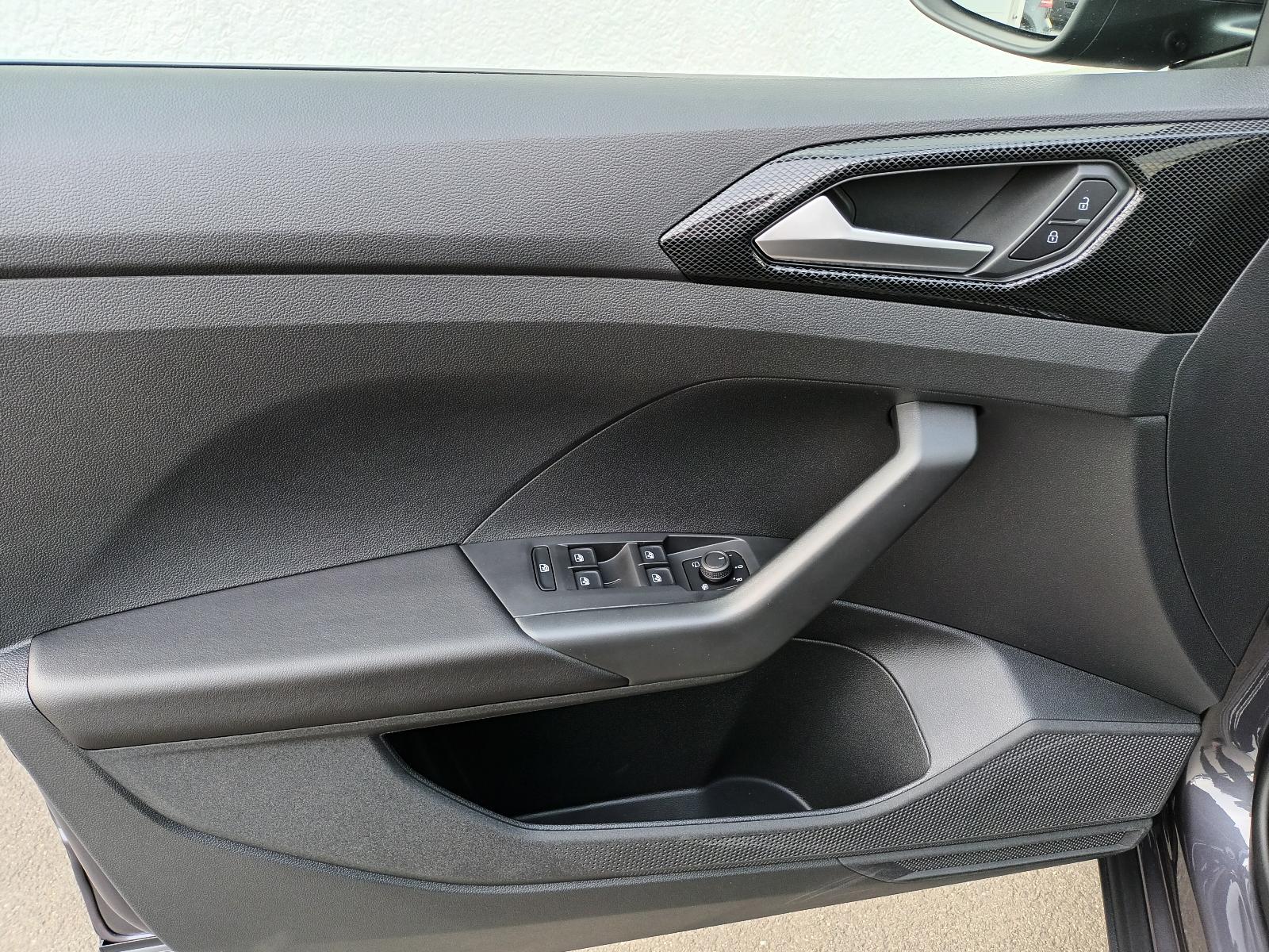 Volkswagen T-Cross 1.0 TSI IQ.Drive