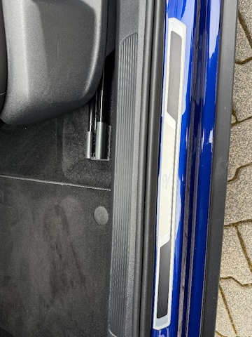 Volkswagen T-Roc T-ROC 1.5 E2 R-L  BT110 TSID7F