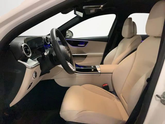 Mercedes-Benz C 180 AVANTGARDE Sedan