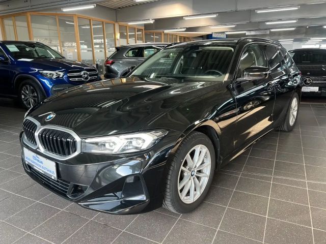 BMW 320 320d Touring xDrive