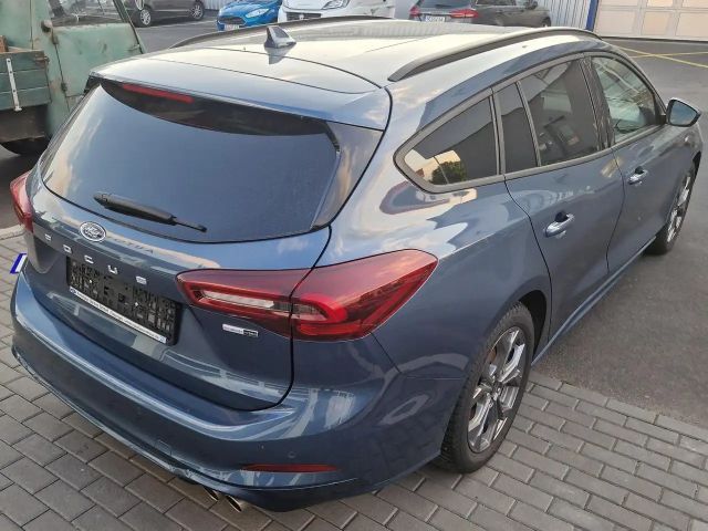 Ford Focus ST Line