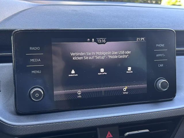 Skoda Kamiq 1,0 TSI SC *AHK schwenkbar, Sitzheizung*