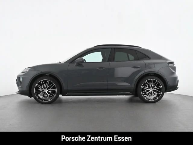 Porsche Macan 4