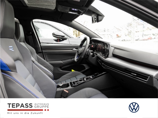 Volkswagen Golf 2.0 TSI Golf VIII