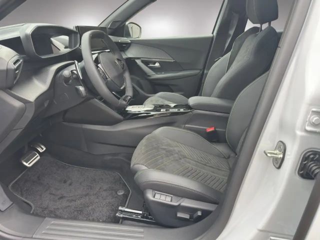 Peugeot 2008 EAT8 GT-Line