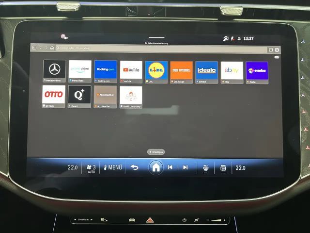 Mercedes-Benz E 200 AMG Line Sedan