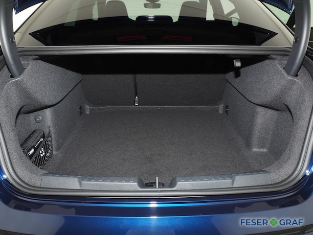 Audi A3 30 TFSI S-Tronic Sedan