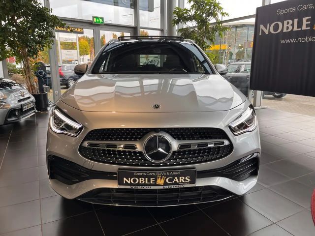 Mercedes-Benz GLA 250 4MATIC AMG Line