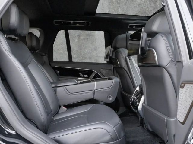 Land Rover Range Rover Autobiography P530