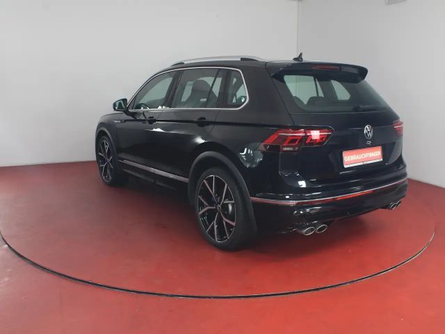 Volkswagen Tiguan 2.0 TSI DSG