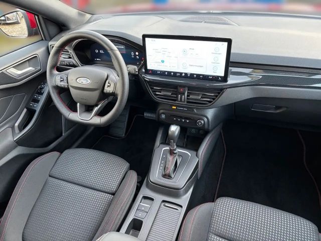 Ford Focus ST Line Wagon