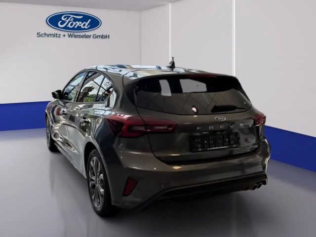 Ford Focus EcoBoost ST Line