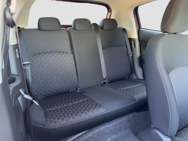 Mitsubishi Space Star Star