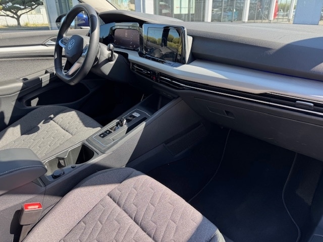 Volkswagen Golf eTSI "Move" DSG NP: 39.000 €