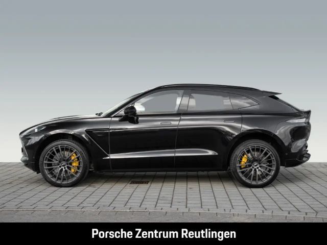 Aston Martin DBX V8