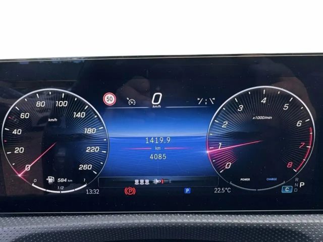 Mercedes-Benz A 180 W-Paket PDC SHZ SpurH LED LM AUT AHK KAM