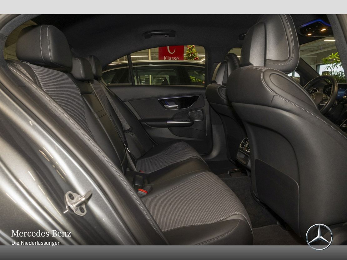 Mercedes-Benz C 220 C 220 d Sedan