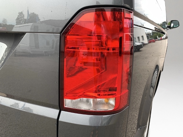 Volkswagen Caravelle 2.0 TDI DSG Lang T6