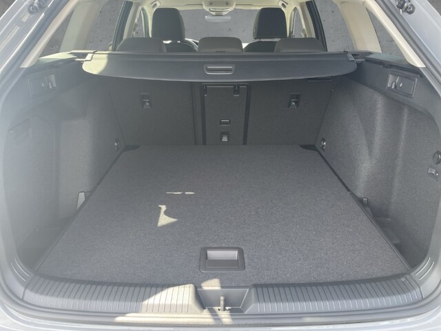 Volkswagen Golf 1.5 TSI Life Variant