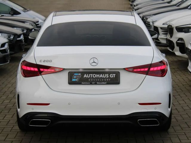 Mercedes-Benz C 200 AMG Line Sedan