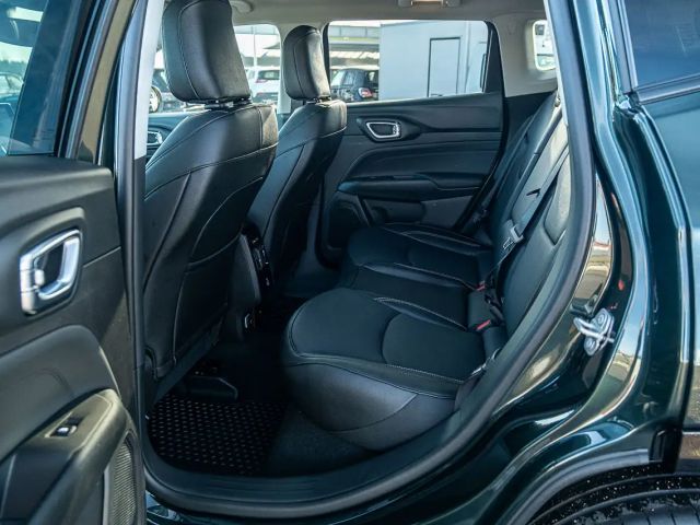 Jeep Compass Hybrid Summit