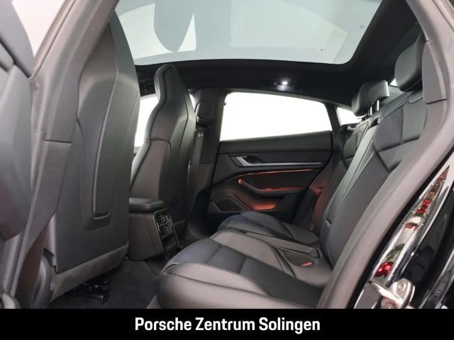 Porsche Taycan Panoramadach Rückfahrkamera 22 KW InnoDrive