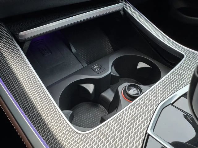 BMW X5 Individual M50i